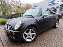 Zwart (metallic) Gebruikt 2007 Mini One Cabriolet Cabriolet | € 3.750 (Eerlijke prijs)