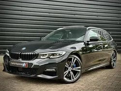 Zwart Gebruikt 2020 BMW 330 M Sport Stationwagen | € 29.999 (Eerlijke prijs)