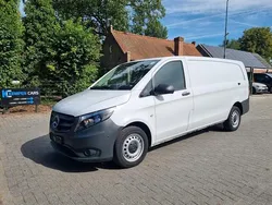 Wit Gebruikt 2024 Mercedes Vito MPV | € 19.995