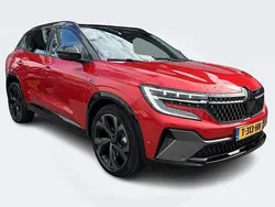 Rood Gebruikt 2023 Renault Austral Techno Esprit Alpine SUV | € 34.550 (Eerlijke prijs)