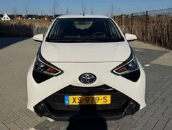 Wit Gebruikt 2019 Toyota Aygo X-play Hatchback | € 9.000 (Goede deal)