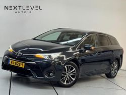 Grijs Gebruikt 2017 Toyota Avensis Skyview Edition Stationwagen | € 15.699 (Eerlijke prijs)