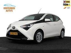 Wit Gebruikt 2021 Toyota Aygo X-play Hatchback | € 9.499 (Eerlijke prijs)