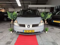 Beige Gebruikt 2004 Renault Grand Espace MPV | € 1.000