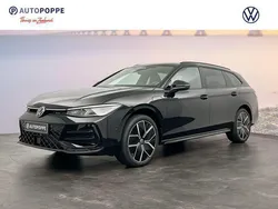 Zwart Nieuw 2024 VW Passat R-line Edition Stationwagen | € 62.665 (Eerlijke prijs)