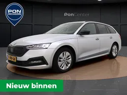 Grijs Gebruikt 2023 Skoda Octavia Business Line Stationwagen | € 23.950 (Goede deal)