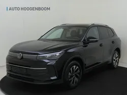 Zwart Nieuw 2025 VW Tiguan Pro SUV | € 51.827 (Goede deal)