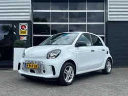 Wit Gebruikt 2021 Smart ForFour Electric Drive Hatchback | € 9.995 (Eerlijke prijs)