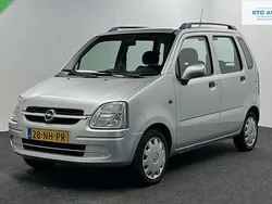 Grijs Gebruikt 2003 Opel Agila Cosmo Hatchback | € 999.999