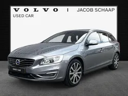 Grijs Gebruikt 2016 Volvo V60 Stationwagen | € 14.900 (Iets duurder)
