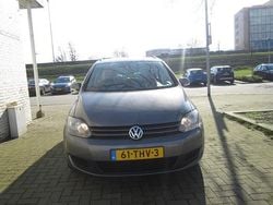 Grijs Gebruikt 2010 VW Golf Plus Highline MPV | € 4.150 (Eerlijke prijs)