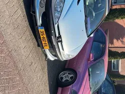 Grijs Gebruikt 2002 Peugeot 206 Premium Hatchback | € 1.500 (Iets duurder)