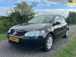 Zwart Gebruikt 2005 VW Golf IV Hatchback | € 1.799 (Goede deal)