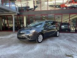 Grijs Gebruikt 2016 Opel Zafira Tourer Edition MPV | € 11.950 (Iets duurder)
