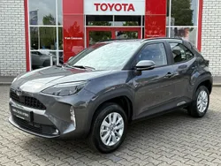 Grijs Nieuw 2025 Toyota Yaris Cross SUV | € 32.290 (Eerlijke prijs)