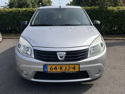 Gebruikt 2009 Dacia Sandero Hatchback | € 1.500 (Eerlijke prijs)