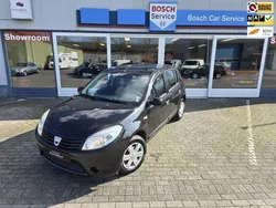 Zwart Gebruikt 2009 Dacia Sandero Ambiance Hatchback | € 3.950 (Duur)