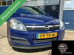 Blauw Gebruikt 2006 Opel Astra Business Hatchback | € 2.250 (Eerlijke prijs)