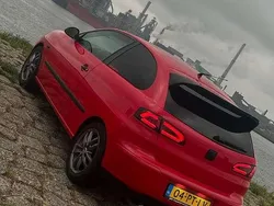 Rood Gebruikt 2004 Seat Ibiza Reference Hatchback | € 2.000 (Iets duurder)