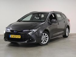 Grijs Gebruikt 2023 Toyota Corolla Active Stationwagen | € 26.950 (Eerlijke prijs)