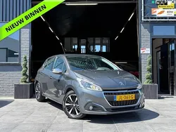 Grijs Gebruikt 2016 Peugeot 208 Allure Hatchback | € 6.994 (Eerlijke prijs)
