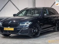 Zwart, metallic lak Gebruikt 2022 BMW 530e M Sport Sedan | € 45.900 (Iets duurder)