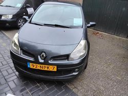 Gebruikt 2008 Renault Clio R.S. Hatchback | € 1.250 (Eerlijke prijs)