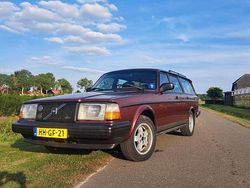 Rood Gebruikt 1994 Volvo 240 Stationwagen | € 5.000