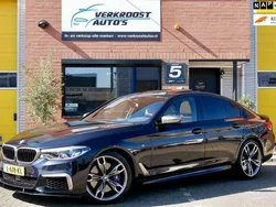Zwart, metallic lak Gebruikt 2020 BMW M550 Executive Sedan | € 53.950 (Eerlijke prijs)