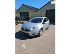 Grijs Gebruikt 2008 Fiat Grande Punto Dynamic Hatchback | € 2.650 (Eerlijke prijs)