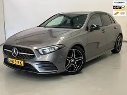 Grijs Gebruikt 2020 Mercedes A180 AMG Hatchback | € 24.750 (Eerlijke prijs)