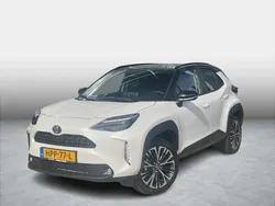 Nieuw 2025 Toyota Yaris Hybrid Executive | € 41.399