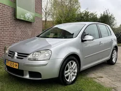 Grijs Gebruikt 2007 VW Golf V Hatchback | € 2.995 (Goede deal)