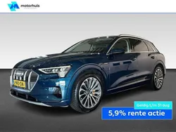 Blauw, metallic lak Gebruikt 2021 Audi e-tron Business SUV | € 30.930 (Super prijs)