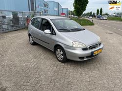 Grijs Gebruikt 2001 Chevrolet Tacuma SE MPV | € 1.499 (Eerlijke prijs)