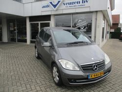 Grijs, metallic lak Gebruikt 2009 Mercedes A150 Hatchback | € 3.495 (Eerlijke prijs)