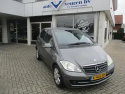 Grijs, metallic lak Gebruikt 2009 Mercedes A150 Hatchback | € 4.950 (Iets duurder)