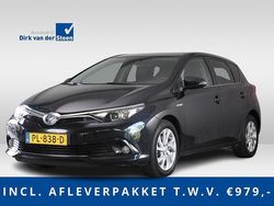 Grijs Gebruikt 2017 Toyota Auris Hatchback | € 12.850 (Eerlijke prijs)
