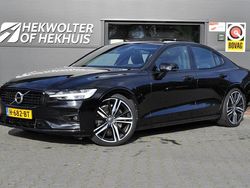 Zwart Gebruikt 2020 Volvo S60 R-Design Sedan | € 29.750 (Eerlijke prijs)