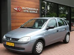 Grijs, metallic lak Gebruikt 2003 Opel Corsa Njoy Hatchback | € 1.350 (Eerlijke prijs)