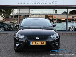Zwart Gebruikt 2021 Seat Ibiza Business Hatchback | € 16.450 (Iets duurder)