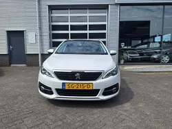 Wit Gebruikt 2018 Peugeot 308 Stationwagen | € 9.999 (Eerlijke prijs)