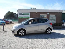 Grijs Gebruikt 2011 Kia Venga Hatchback | € 7.450 (Goede deal)