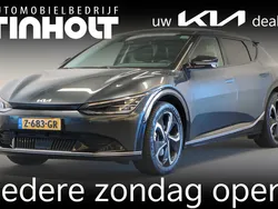 Grijs, metallic lak Gebruikt 2024 Kia EV6 4 SUV | € 41.950 (Eerlijke prijs)