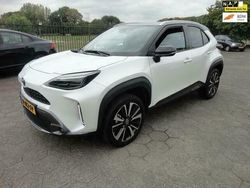 Wit Gebruikt 2022 Toyota Yaris Cross Edition SUV | € 39.500