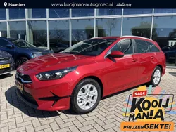Rood Nieuw 2025 Kia Ceed Stationwagen | € 34.990 (Duur)