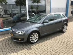Grijs Gebruikt 2010 Audi A3 Sportback Hatchback | € 8.250