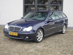 Blauw (metallic) Gebruikt 2001 Mercedes C320 Elegance Stationwagen | € 2.950 (Duur)