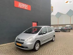 Grijs Gebruikt 2006 Citroën Xsara Picasso MPV | € 750 (Goede deal)