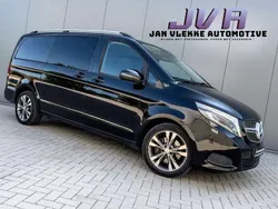 Zwart Gebruikt 2016 Mercedes V250 MPV | € 27.250 (Eerlijke prijs)